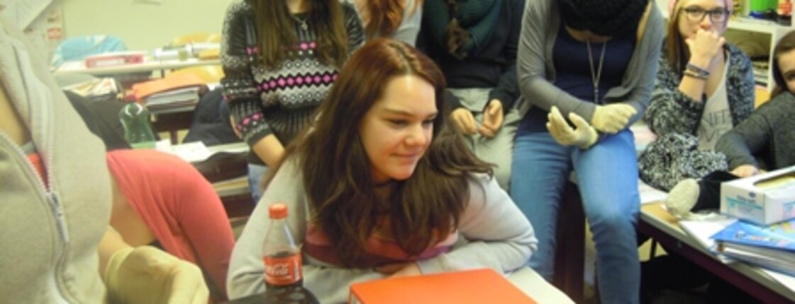 Interessierte Schülerinnen