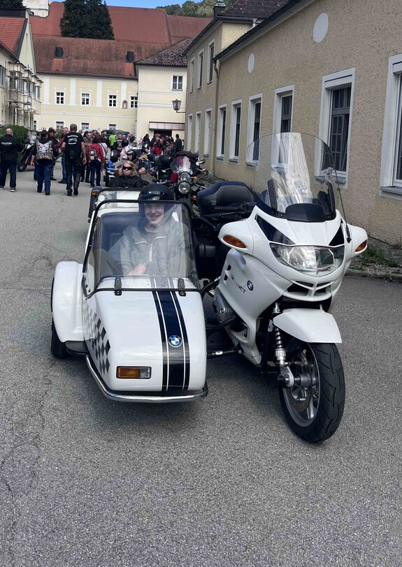 Beiwagenmaschine