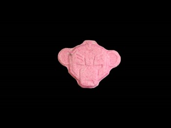 Vorderseite der zur Testung abgegebenen Optimus Primal Ecstasy-Tablette