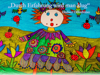 Eine Zeichnung mit einem Menschen, der bunt gekleidet ist und auf einer Wiese mit vielen Blumen, und Käfern steht. Im Himmel sieht man Vögel.