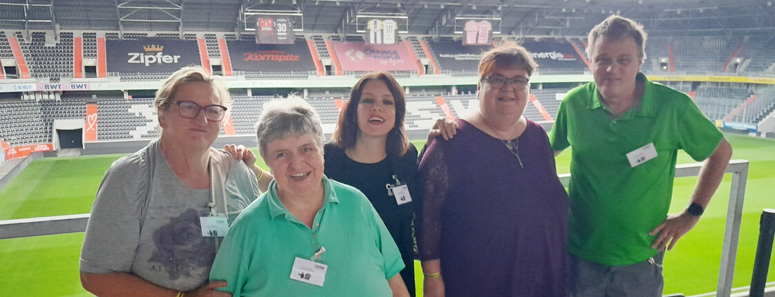 Die Inklusive Redaktion im Lask-Stadion in Linz