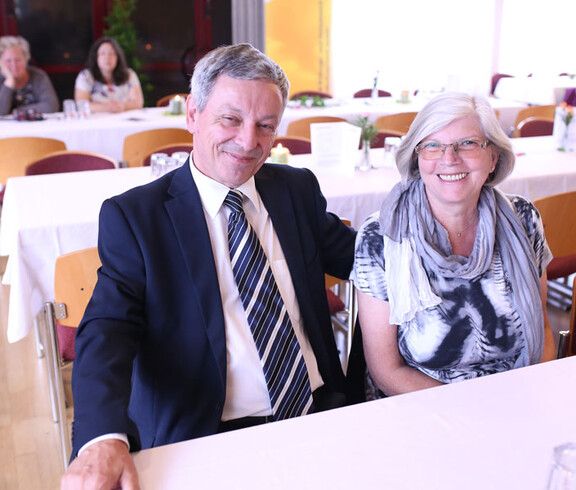 FDI - der Direktor der Caritas St. Pölten mit seiner Frau